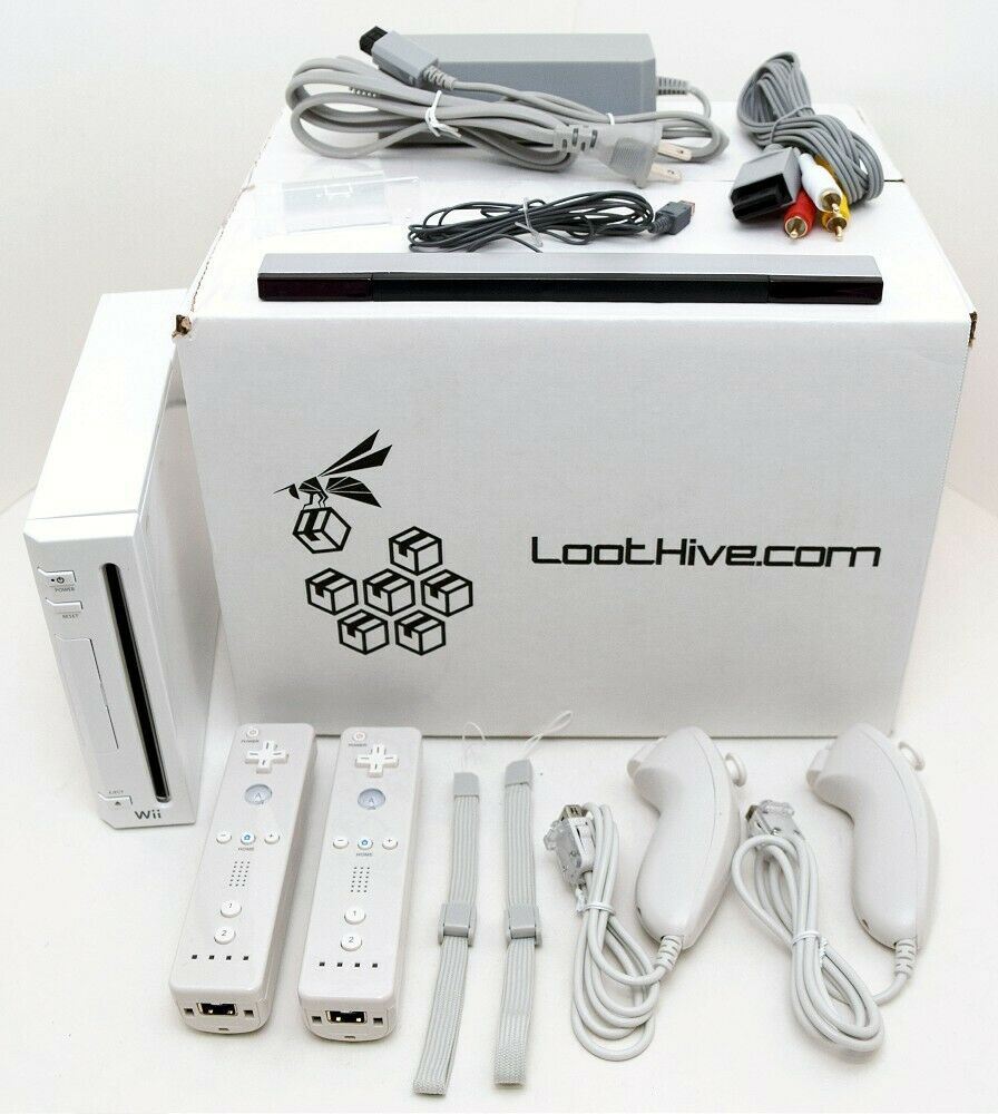 2-REMOTE Nintendo Wii System Bundle Set RVL-001 Console