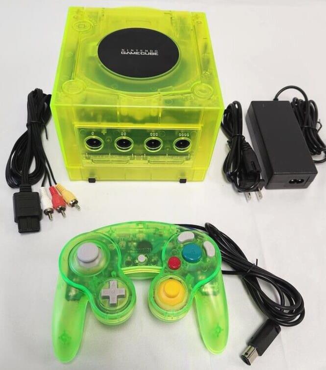 Nintendo GameCube Translucent EXTREME GREEN Gaming Console Controller Bundle