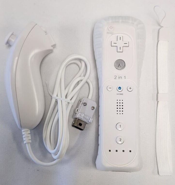 NEW Remote & Nunchuk w/Strap & Sleeve Controller Set WHITE for Nintendo Wii